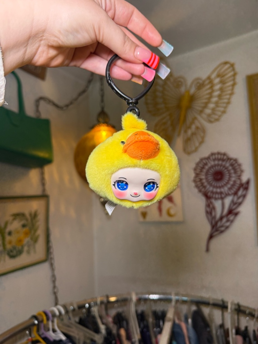 Harutso I Yellow Plush Duck Keychain with Face & glitter eyes - Picture 8 of 8